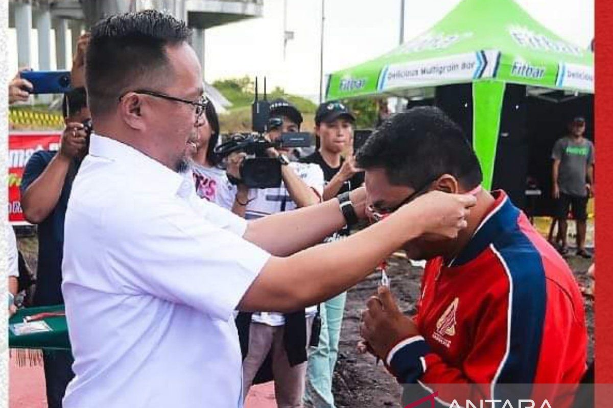 Pemkot Manado motivasi atlet panjat tebing tingkatkan prestasi