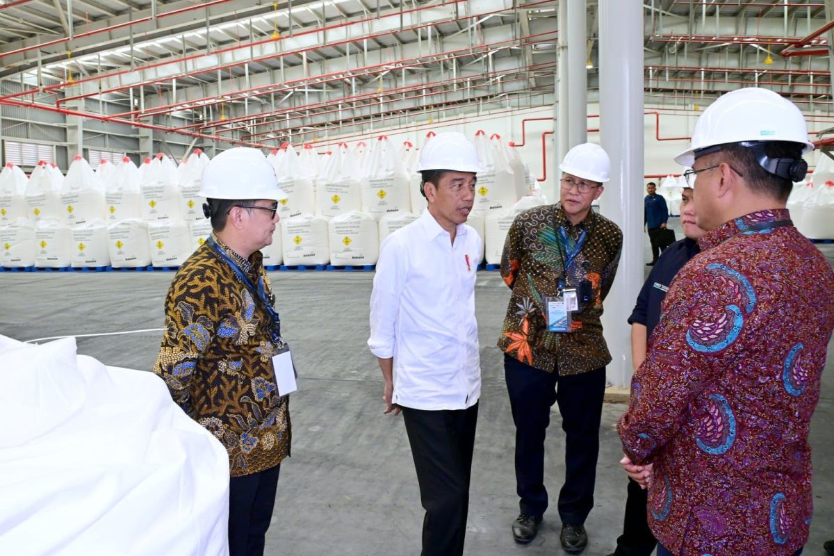 Peran Penting Amonium Nitrat untuk Industri Pertambangan