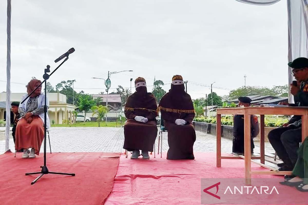 Kejari Simeulue eksekusi tiga terpidana pelanggaran syariat Islam