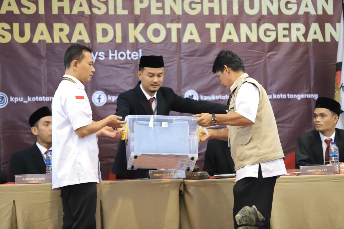 KPU Kota Tangerang tuntaskan penghitungan suara Pemilu 2024