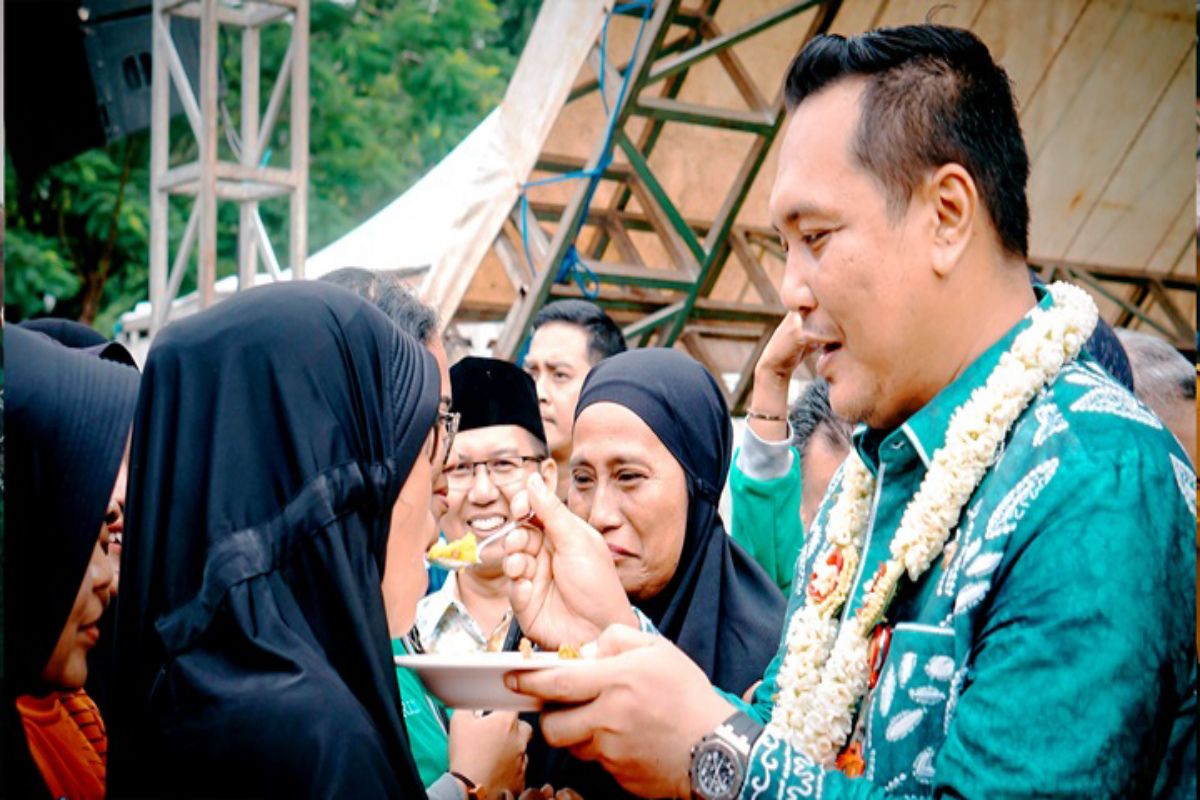 Wali Kota Aditya persembahkan Adipura untuk masyarakat Banjarbaru