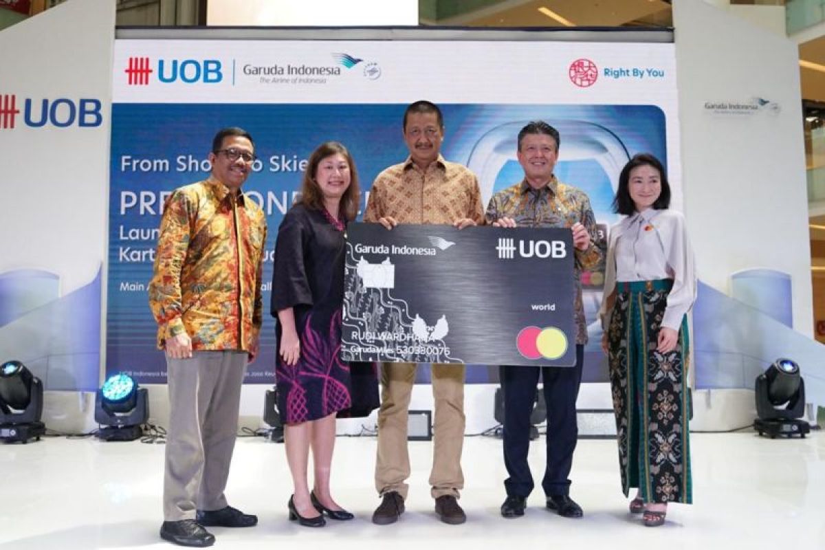 Garuda Indonesia dan UOB luncurkan GIUC berikan berbagai keuntungan