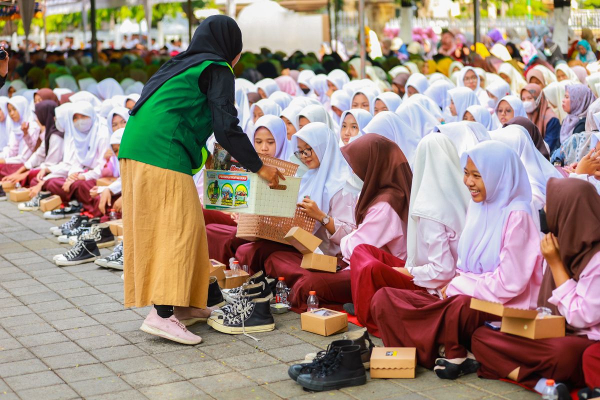 Putus penyebaran DBD, Disdik Mataram gencarkan PSN di sekolah