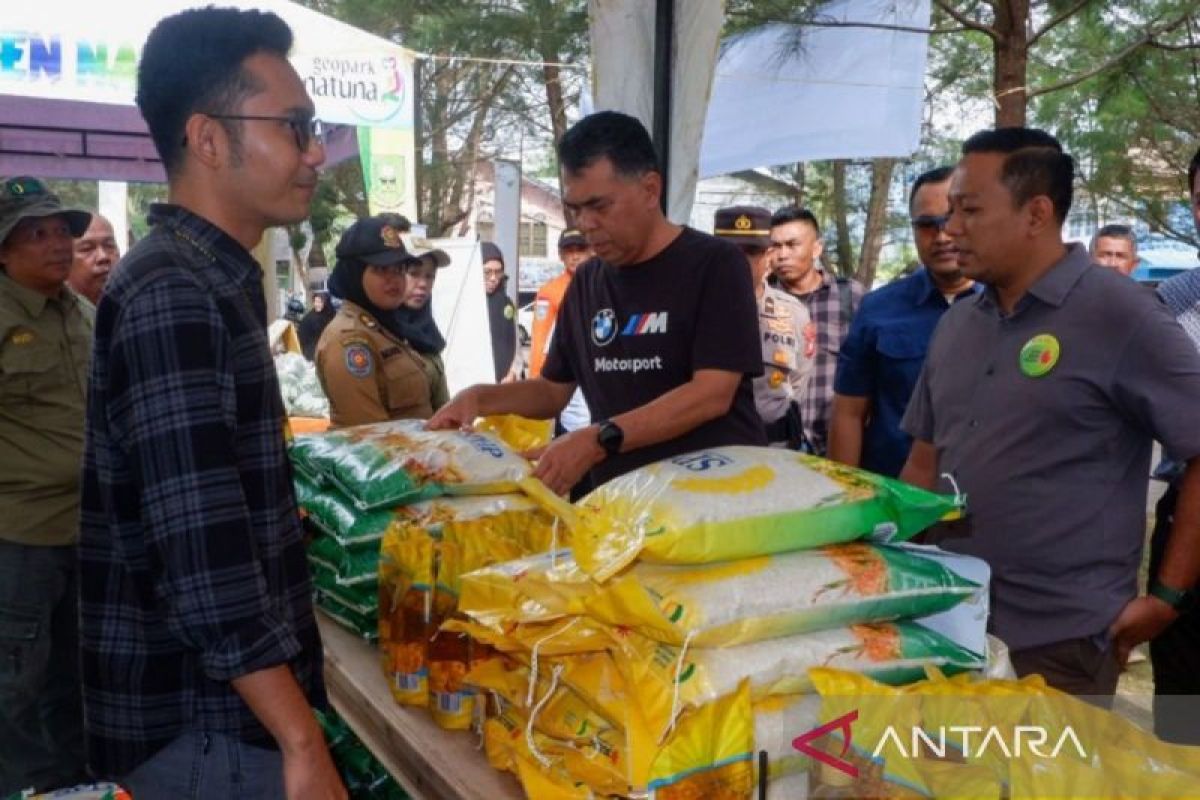 Jelang Ramadhan, Pemkab Natuna gelar pasar murah untuk jaga stabilitas harga pangan