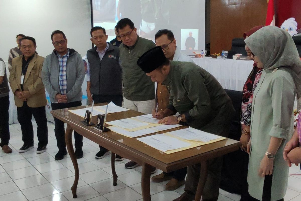 Hasil rekapitulasi KPU Jateng, Prabowo-Gibran 12.096.454 suara