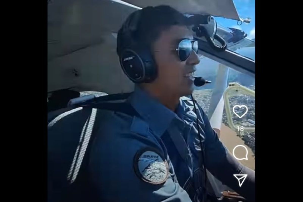 Kenangan Agus Saat Terbang Dengan Pilot Pesawat Smart Aviation yang Hilang