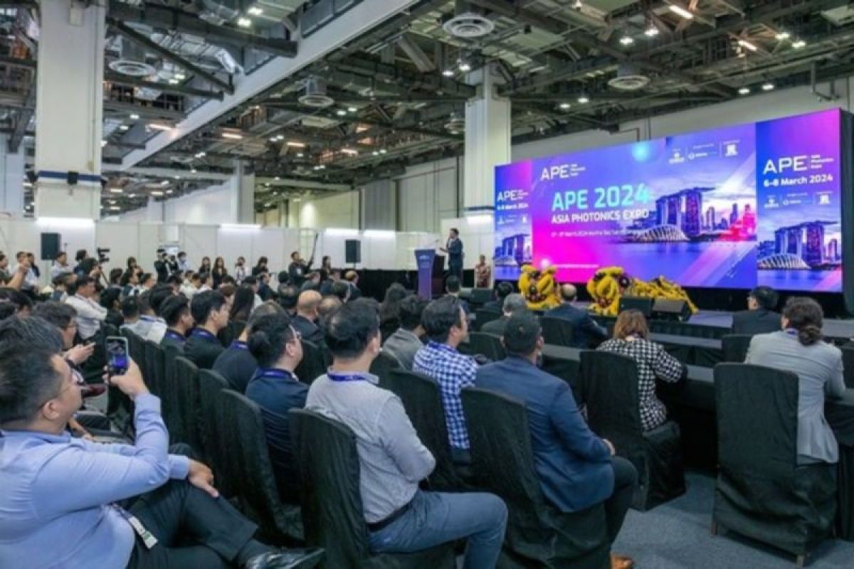 Edisi Perdana Asia Photonics Expo Sukses Dibuka di Singapura