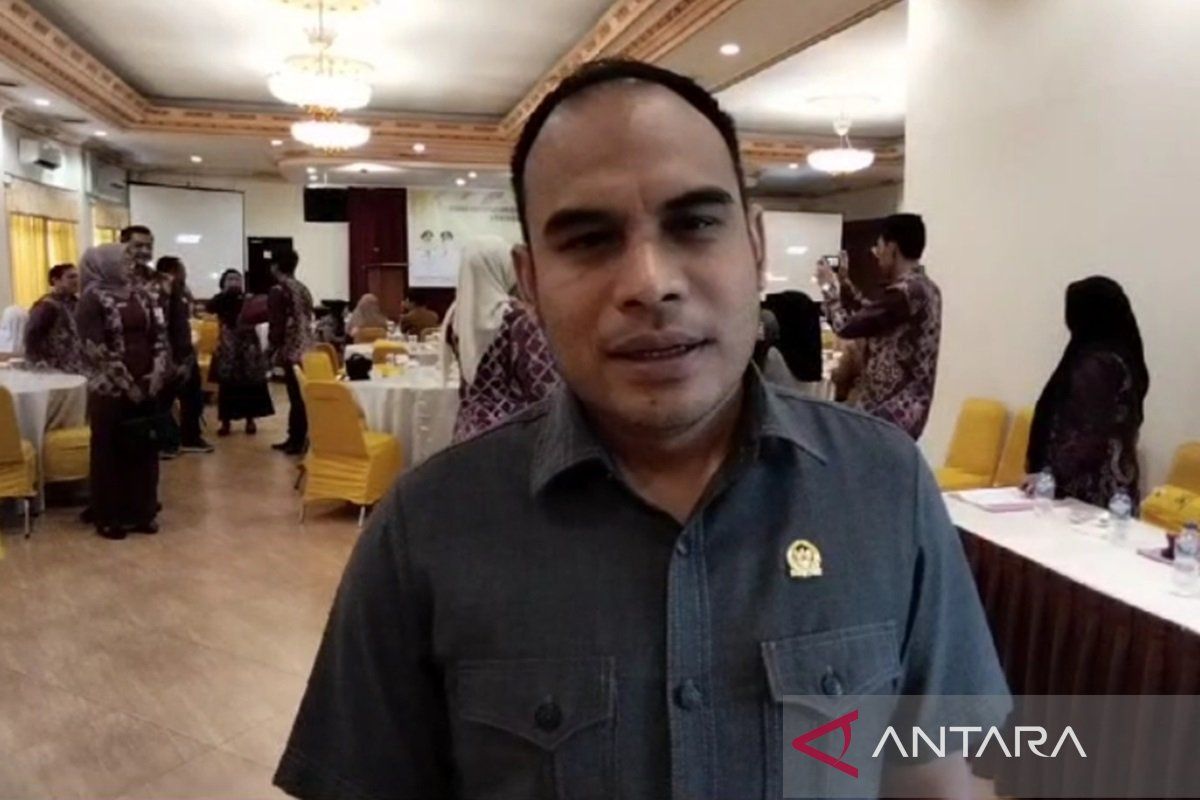 Ketua DPRD minta Dikbud Kotabaru data tenaga honorer pendidik