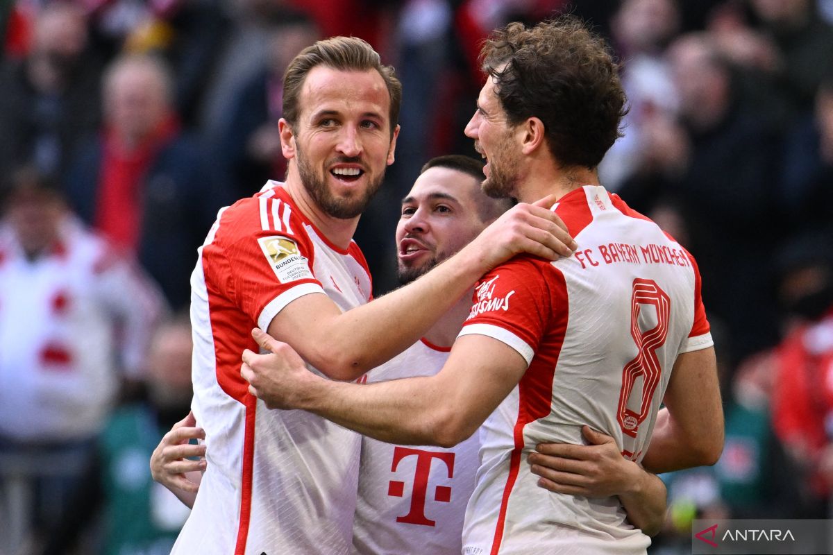 Bayern lumat Mainz 8-1, Kane cetak trigol