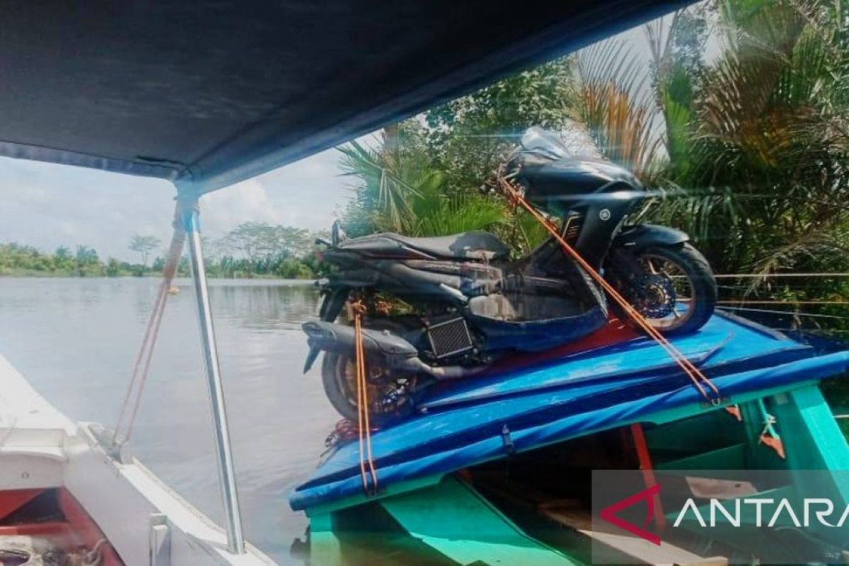 Polairud evakuasi kecelakaan speedboat jalur OKI tewaskan dua orang 