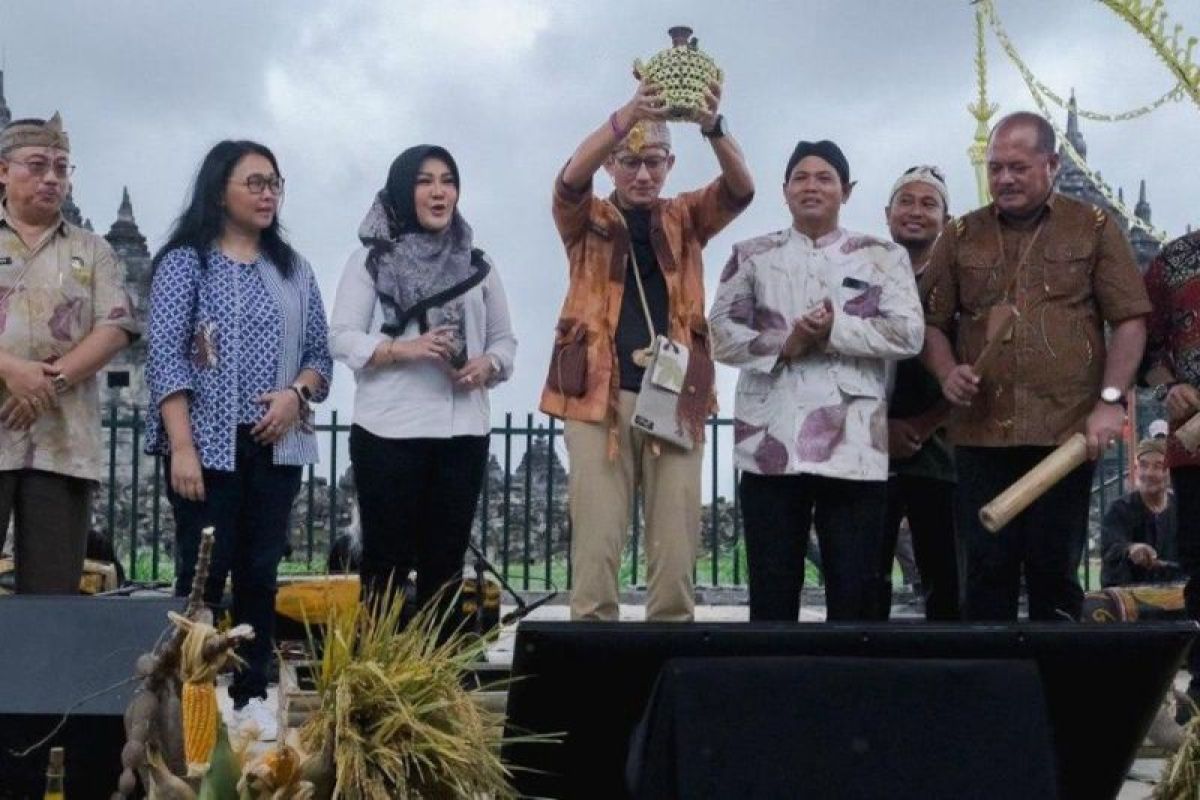 Menparekraf luncurkan Anugerah Desa Wisata Indonesia 2024