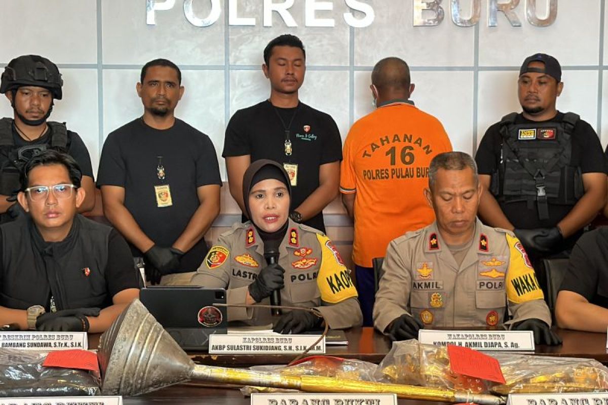 Polres Buru  tetapkan tersangka pelaku pencurian tiang alif emas