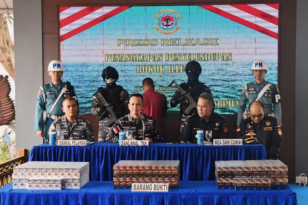 TNI AL Tanjung Balai Karimun gagalkan penyeludupan rokok ilegal di perairan Kepri