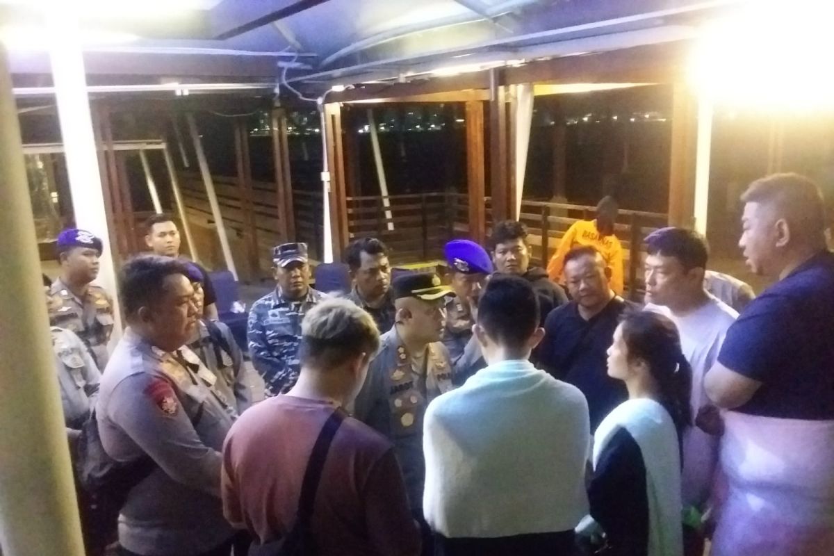 Sebanyak 10 warga asing jadi korban kapal terbalik di Kepulauan Seribu