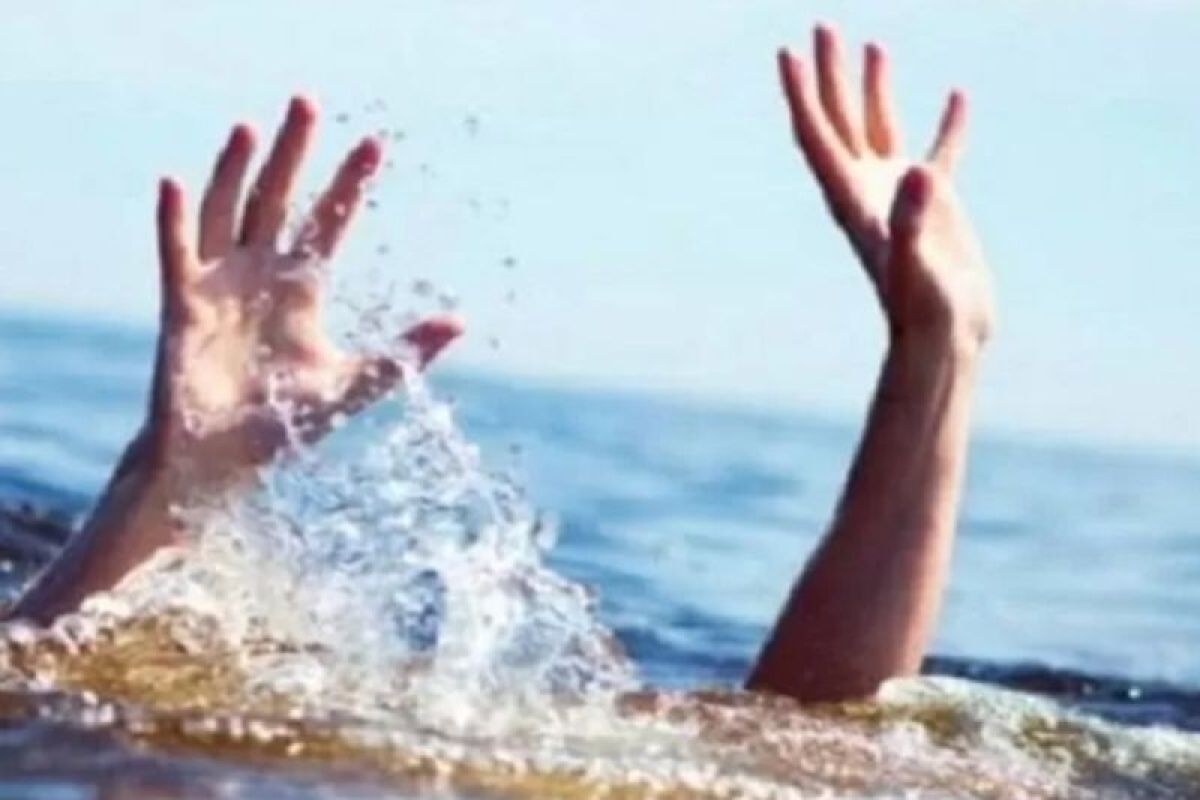 Tiga remaja di Lampung Selatan tenggelam saat berenang di pantai