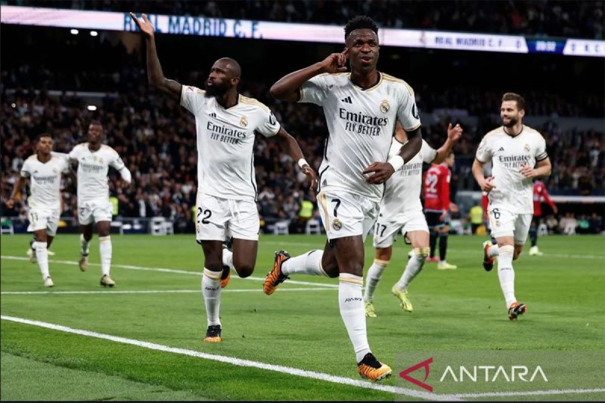 Pesta enam gol terjadi saat Real Madrid gasak Osasuna 4-2