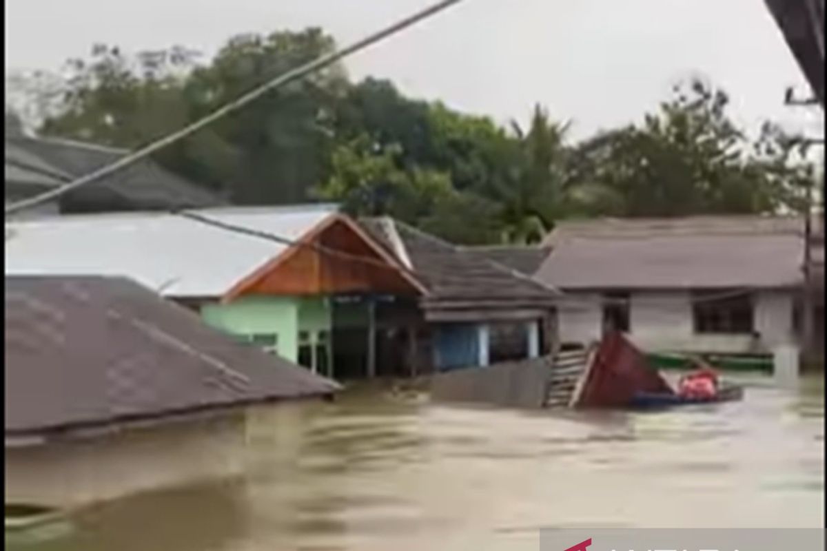 Tagana Kalbar salurkan bantuan untuk korban banjir di Melawi