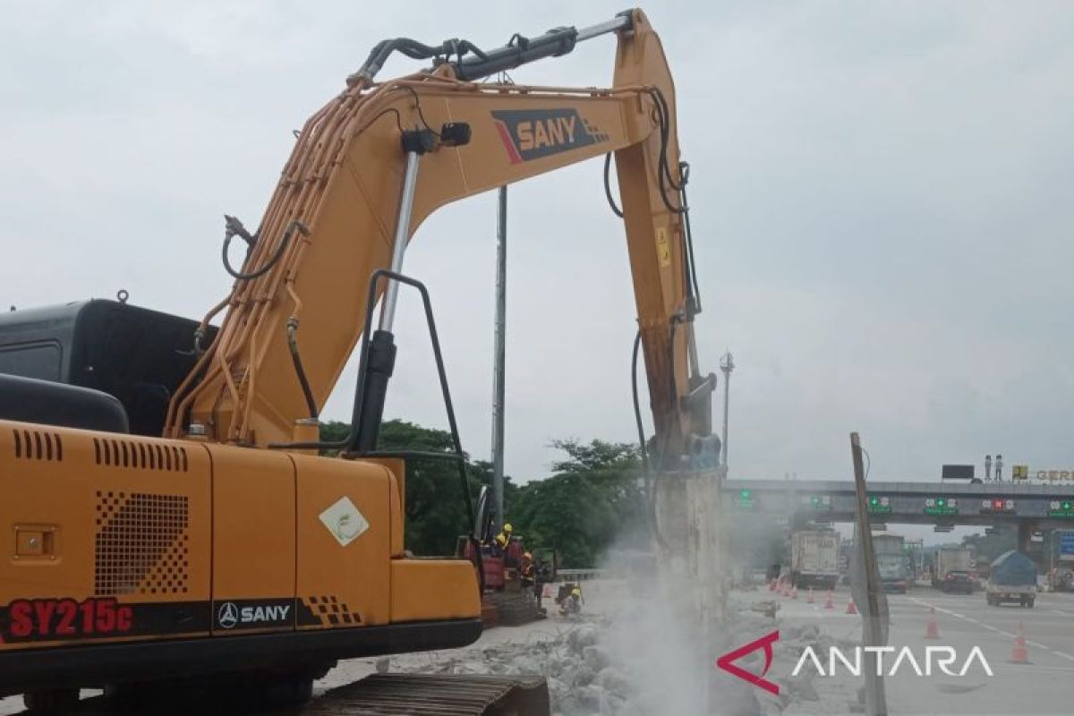 Jasamarga Transjawa perbaiki empat titik Tol Jakarta-Cikampek