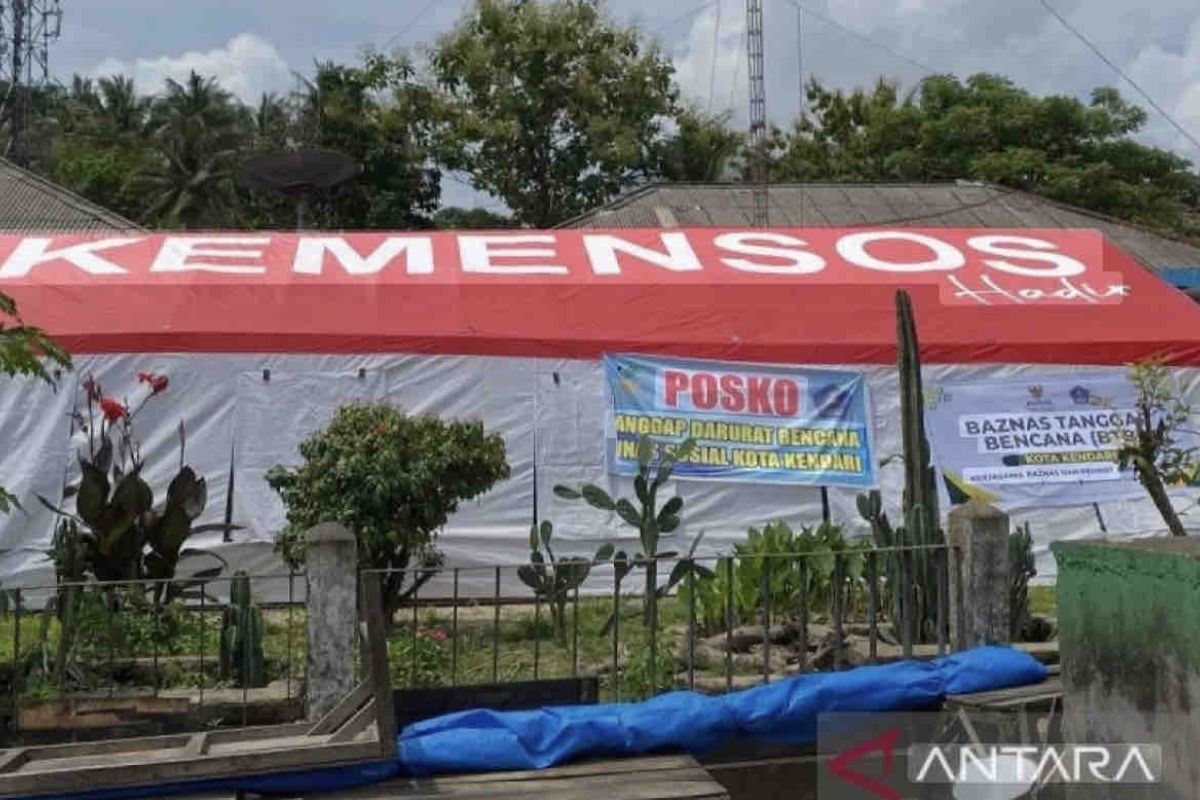 BPBD siapkan dapur umum bantu sahur-buka puasa korban banjir Kendari