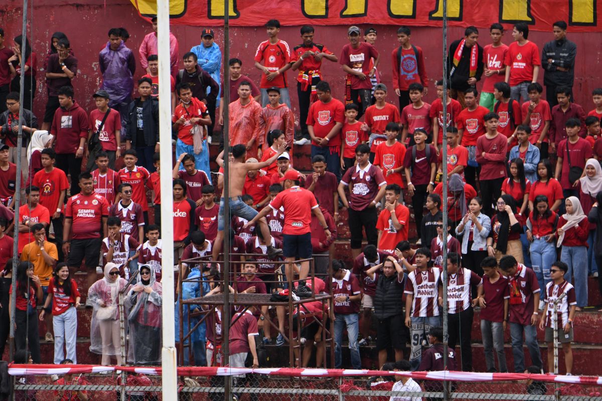 SPARTACKS dan The Kmers bangga dengan Semen Padang FC