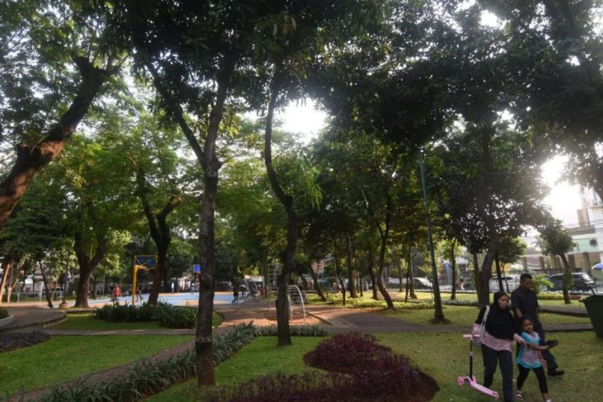 Pemprov DKI imbau warga jaga kebersihan taman selama Ramadhan