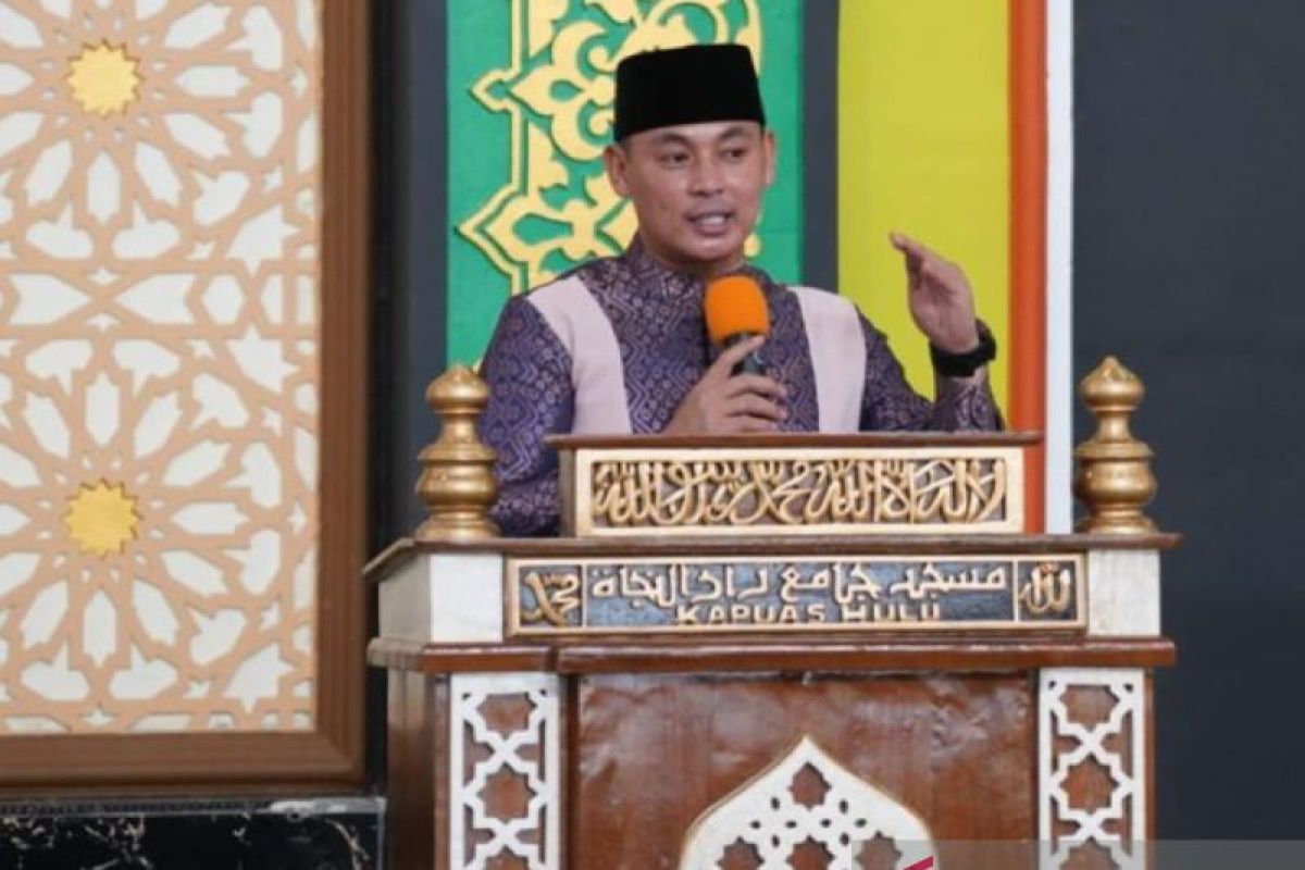 Safari Ramadhan Wabup Kapuas Hulu mengajak umat Muslim ramaikan masjid