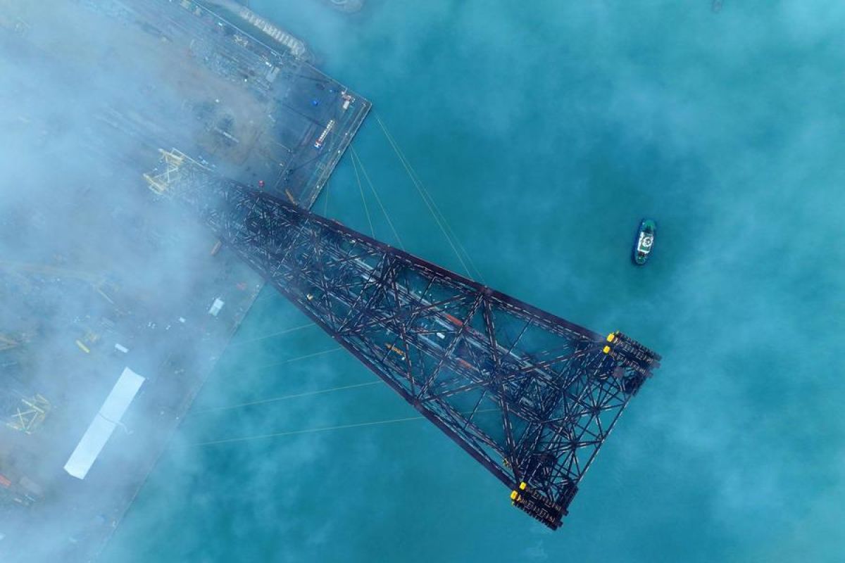 China pecahkan rekor pembangunan struktur jaket laut dalam