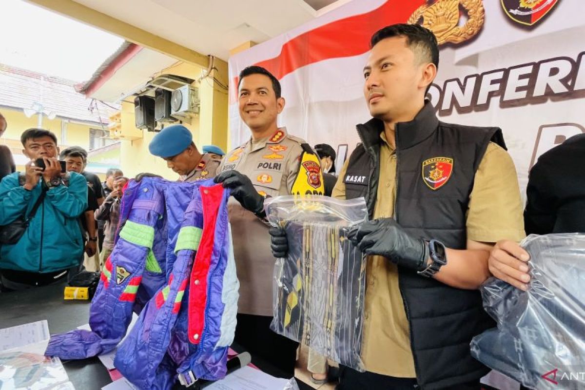 Puluhan pemuda dan anak- anak pelaku perang sarung di Kota Bogor ditangkap