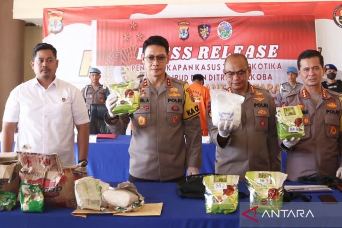Polda Kaltara gagalkan penyelundupan 7,8 kg sabu dari Malaysia