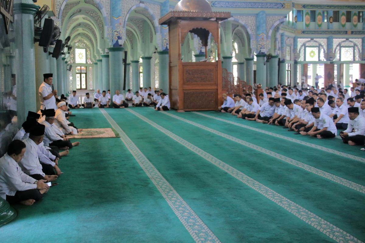 Pj Wali Kota harap pengajian Ramadhan tambah wawasan keislaman