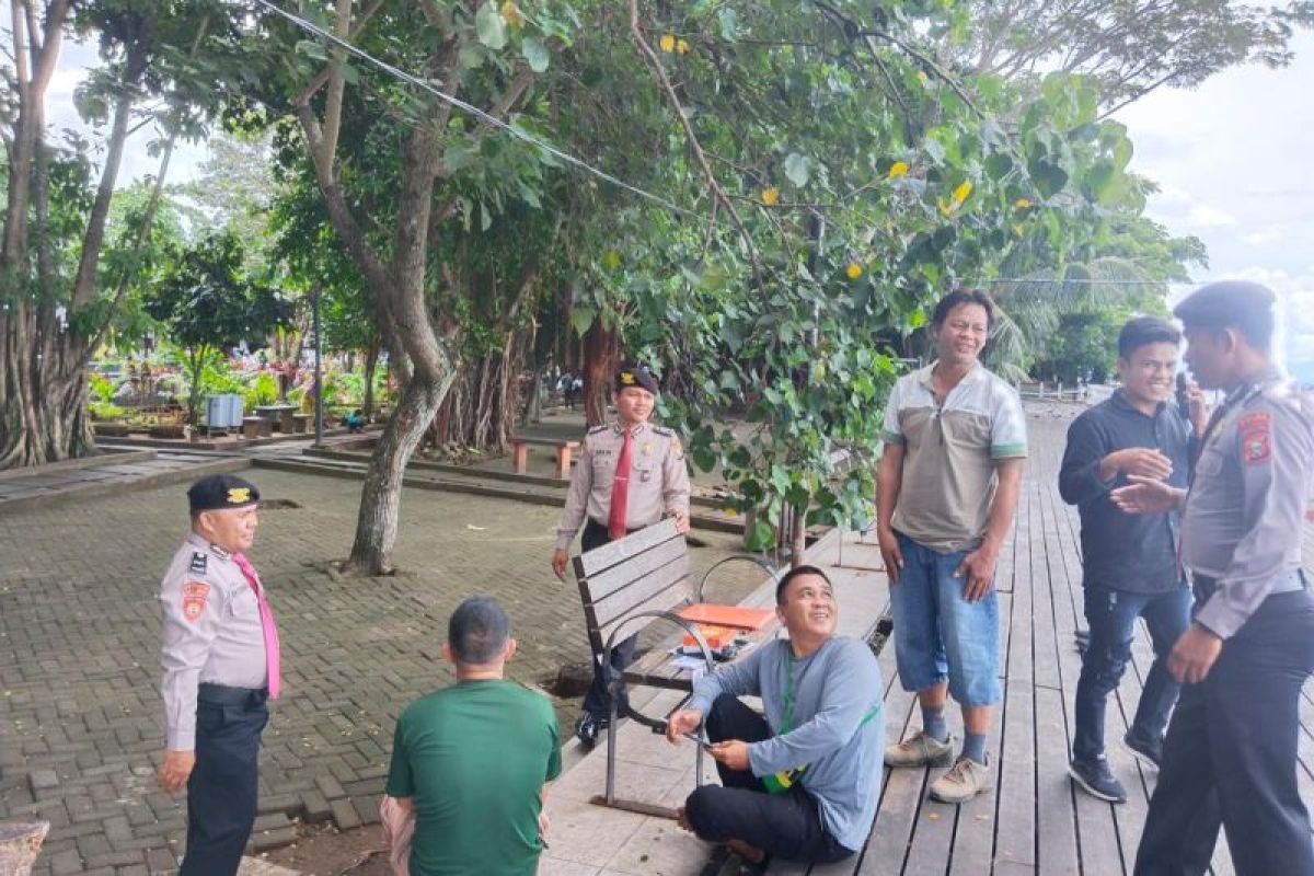 Polda Maluku Utara tingkatkan patroli di tempat wisata selama Ramadhan