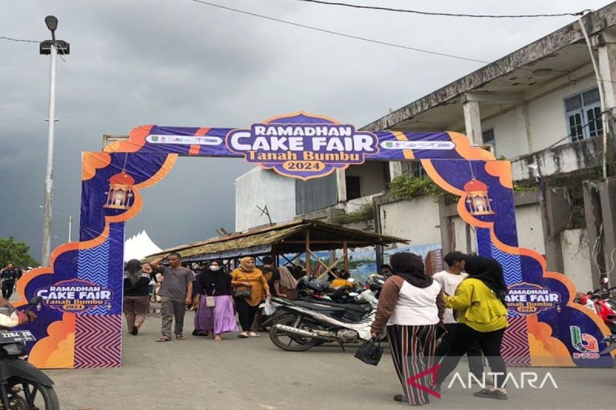 Tanah Bumbu tumbuhkan ekonomi dan UMKM lewat pasar Ramadhan