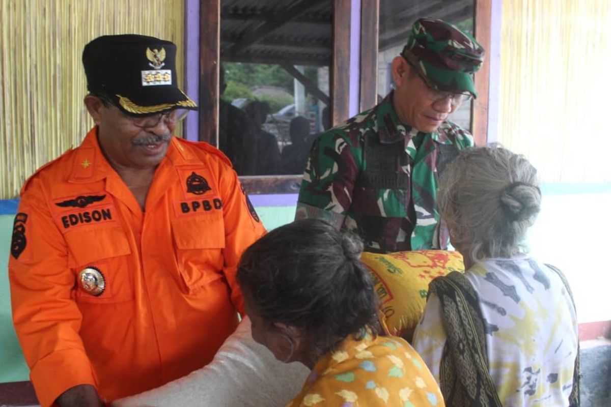 BPBD TTS distribusi bantuan beras bagi warga terdampak banjir