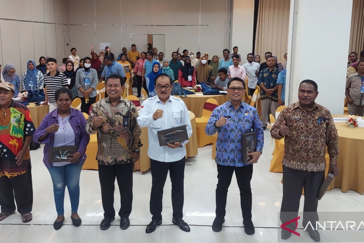 DPR RI-Kemenparekraf maksimalkan ekonomi kreatif dukung pariwisata