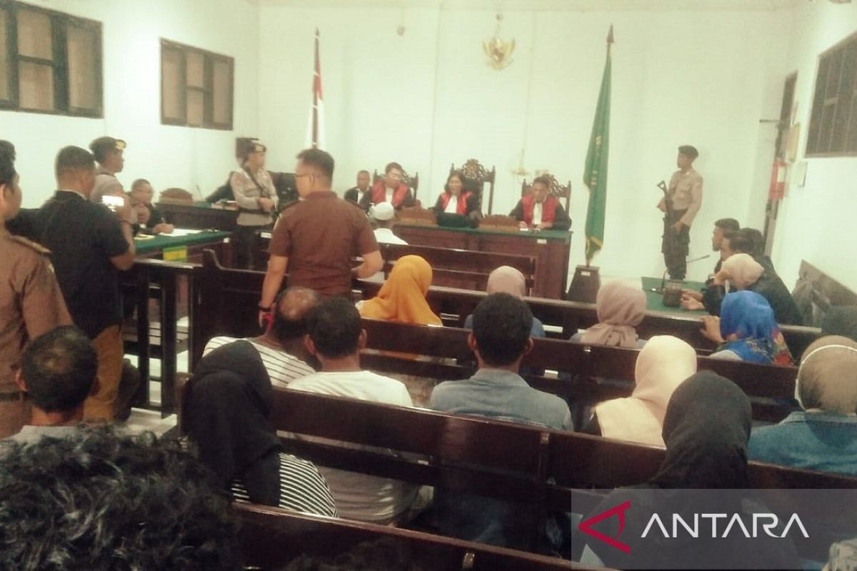 Terdakwa korupsi pengadaan kapal Pemkab SBB divonis 4,5 tahun