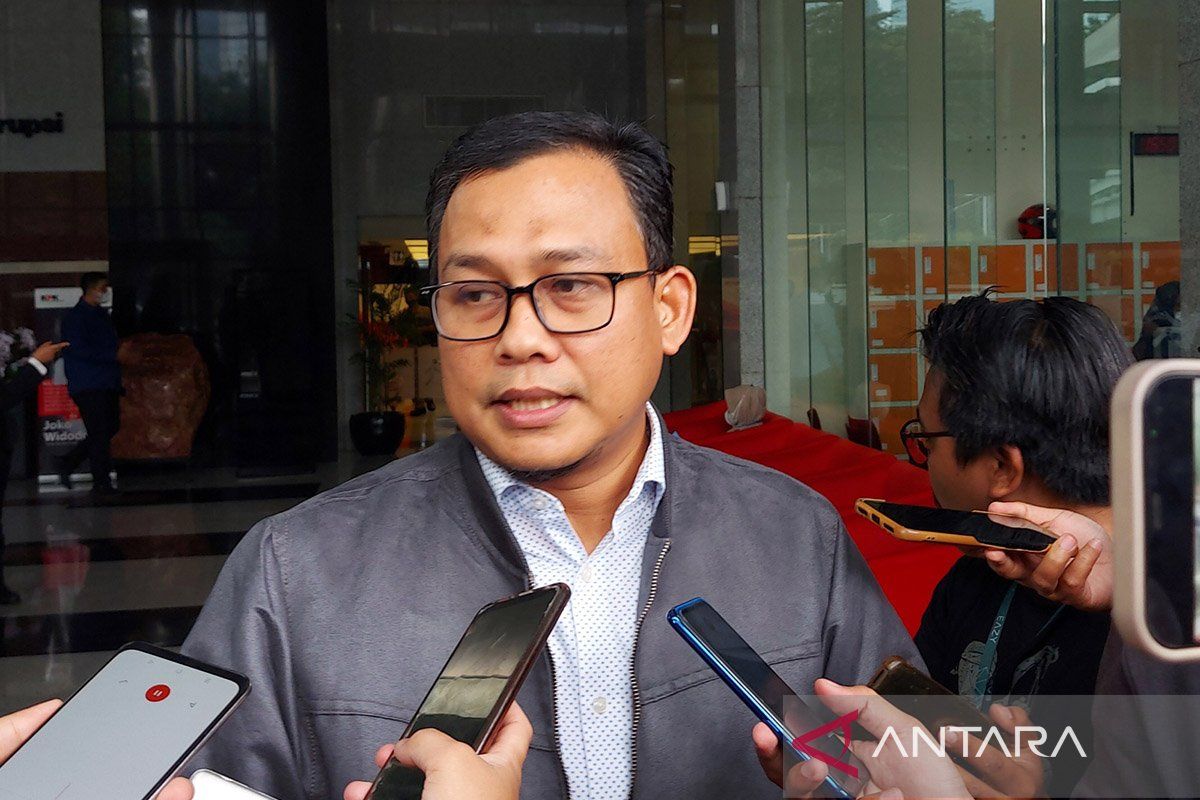 KPK panggil Sekda Bandung Ema Sumarna saksi kasus korupsi proyek CCTV