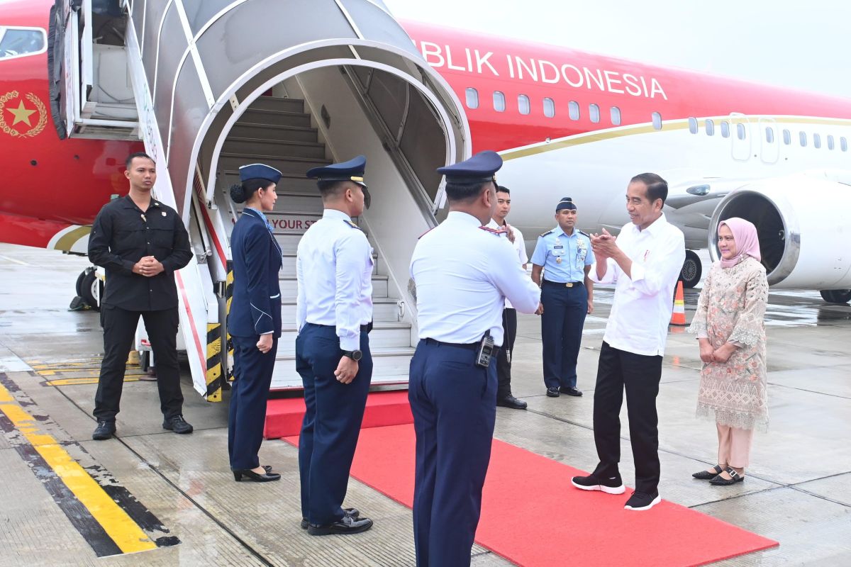Jokowi menuju Sumatera Utara lakukan kunjungan kerja