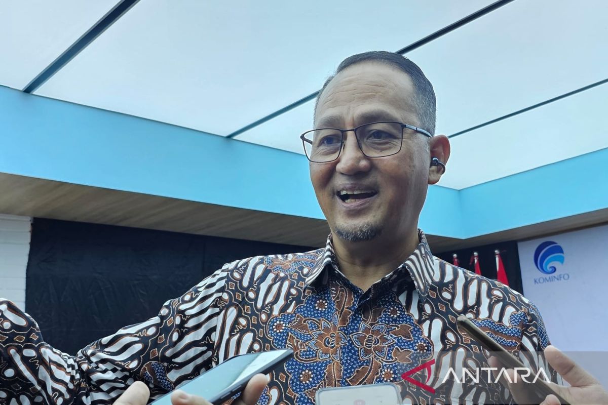 Kemarin, Dirjen APTIKA Kemenkominfo mundur hingga POCO F6 meluncur