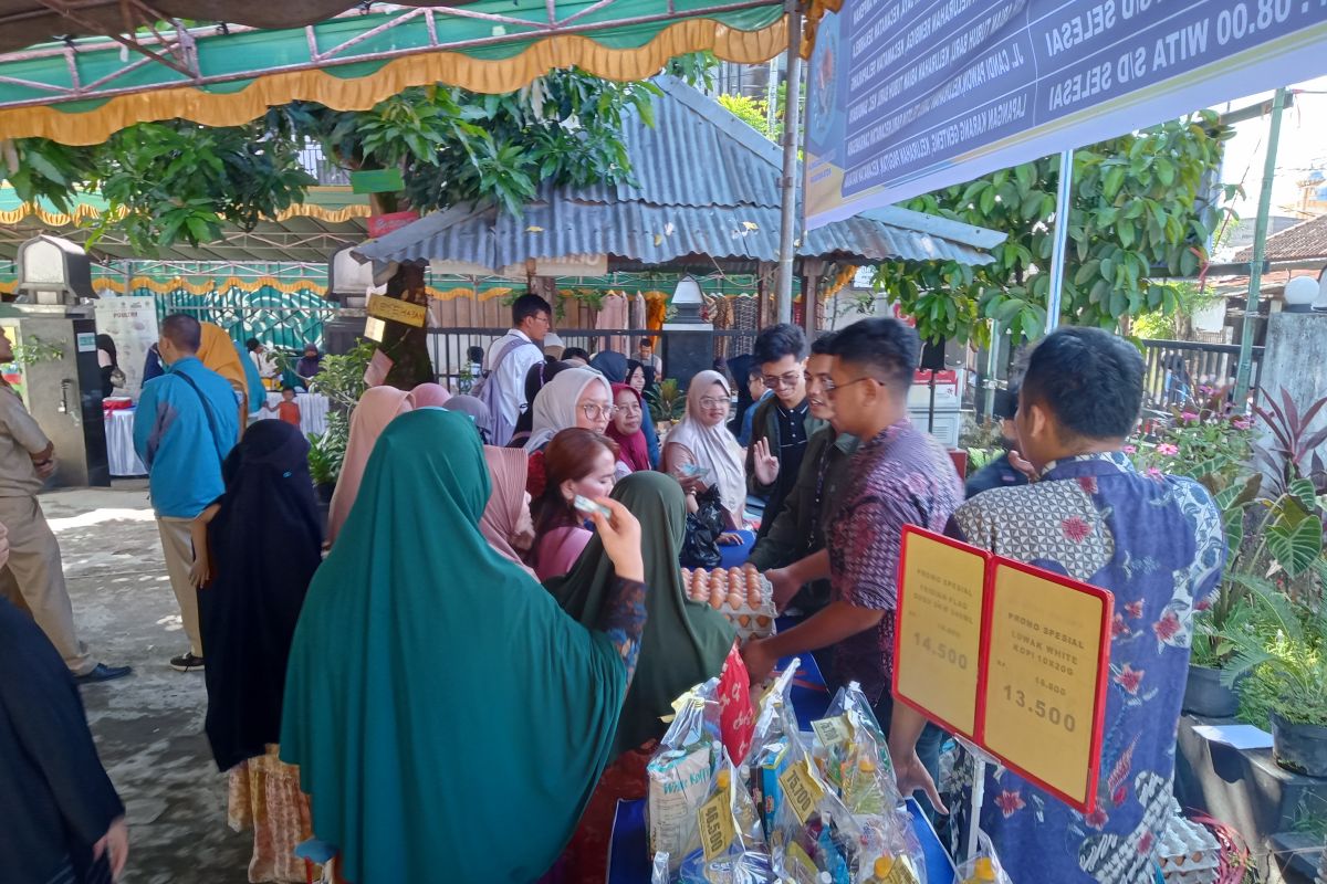 Disdag Mataram siapkan pasar rakyat untuk bantu warga dapat harga murah
