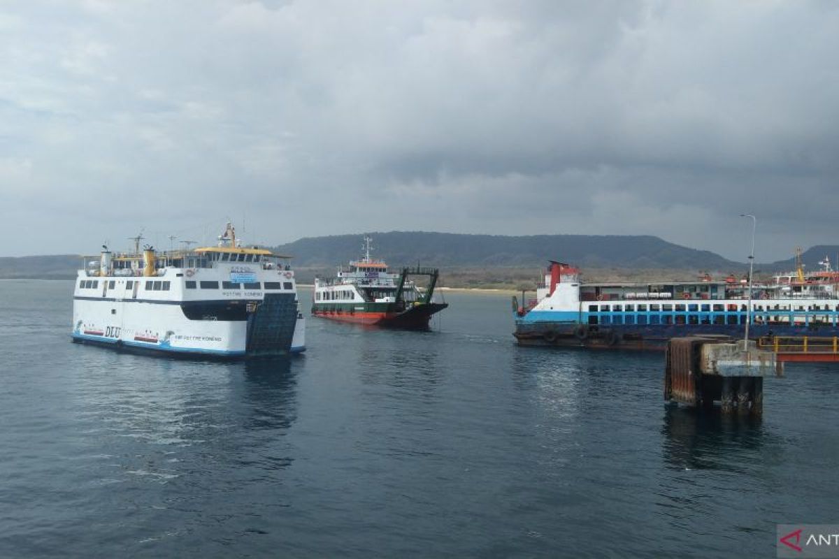 BBMKG minta nelayan waspadai ombak laut hingga 5 meter di Selatan Bali