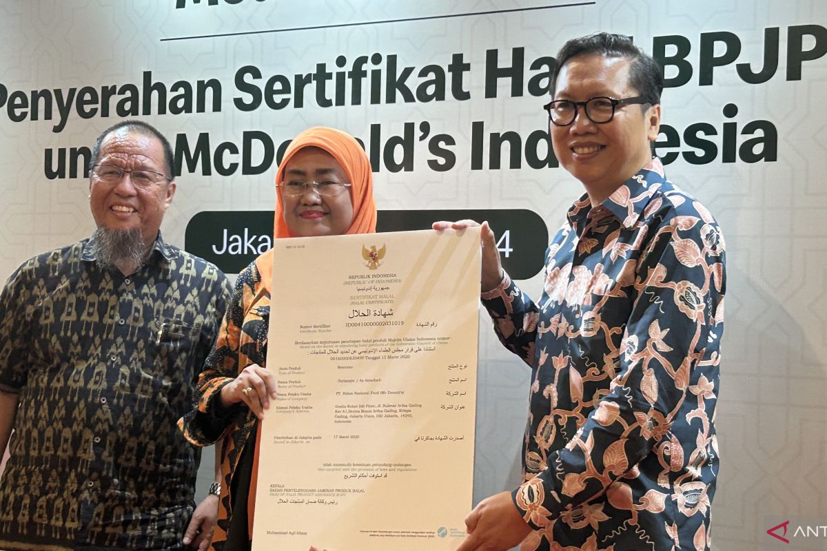 McD Indonesia raih sertifikat halal sepanjang masa dari BPJPH RI