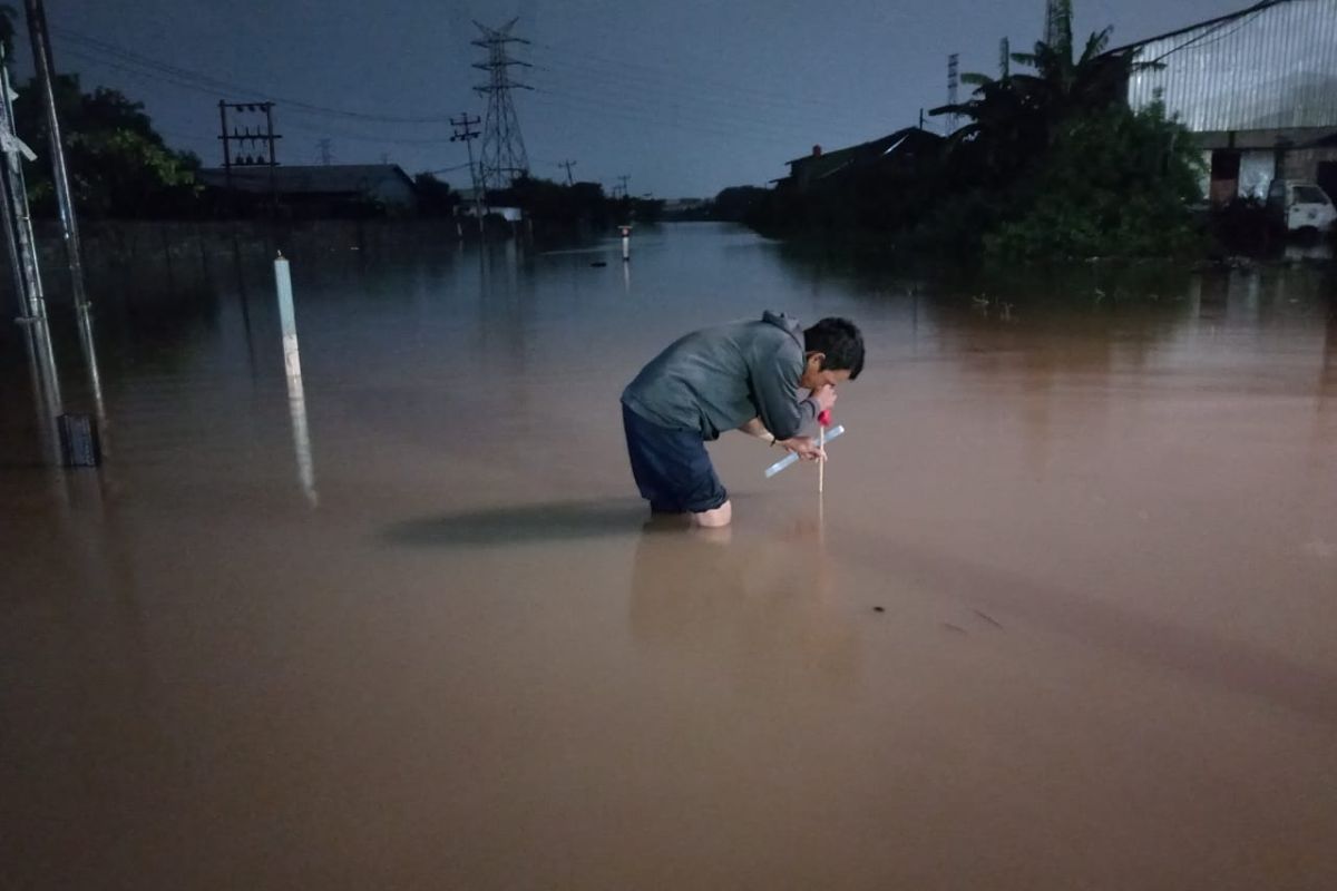 KA Pandalungan terlambat enam jam di Stasiun Jember dampak banjir Semarang