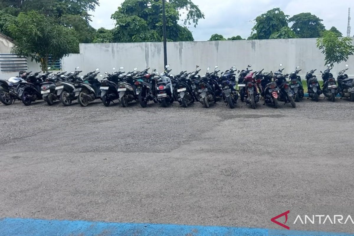 Polresta Kendari amankan 51 motor balap liar di awal Ramadhan