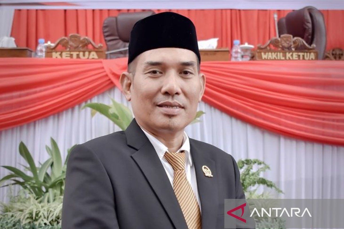 Anggota DPRD minta Disdikbud dan BKSDM sinkronkan data tenaga honorer