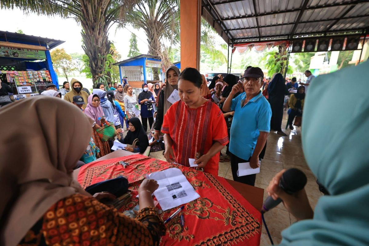 Disdag Kota Madiun gencar lakukan operasi pasar murah saat Ramadhan