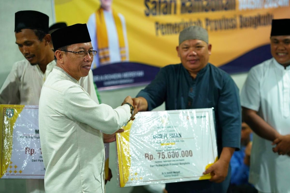 Pemprov Bengkulu salurkan bantuan untuk 10 masjid saat Ramadhan