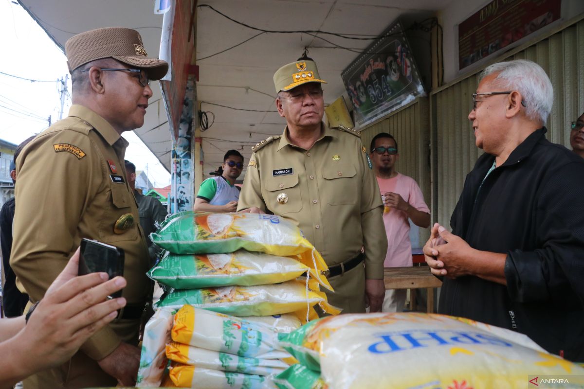 PJ Gubernur Kalbar pastikan harga beras turun setelah bulan April