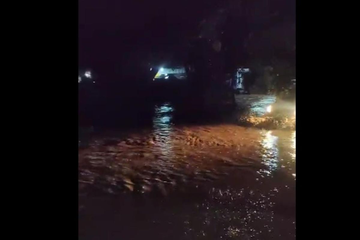 Banjir dan tanah longsor landa sejumlah wilayah di Ponorogo