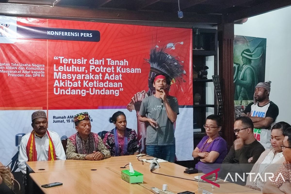 Pemerintah wajib melindungi masyarakat adat di Indonesia