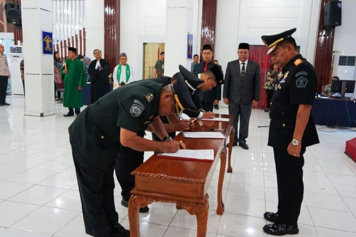 Kemenkumham Sumut lantik sembilan pejabat administrasi